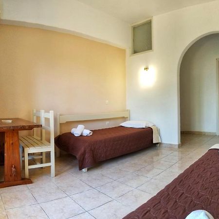 Mirabello Hotel Apartments Δασιά Εξωτερικό φωτογραφία